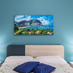 Sicily Trinacria House